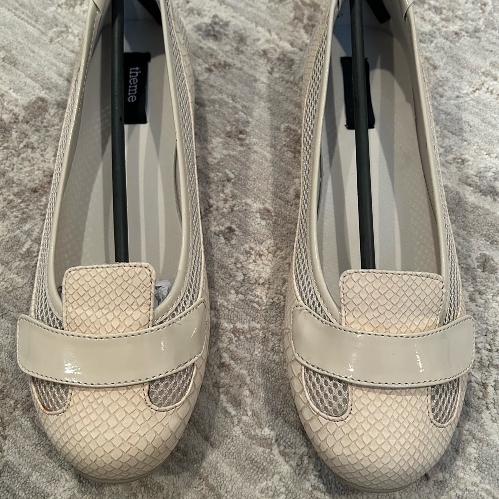 Theme Womens Mesh Ivory Snake Skin Embossed Ballet Flats Slip On Shoe Sz 11 Chic